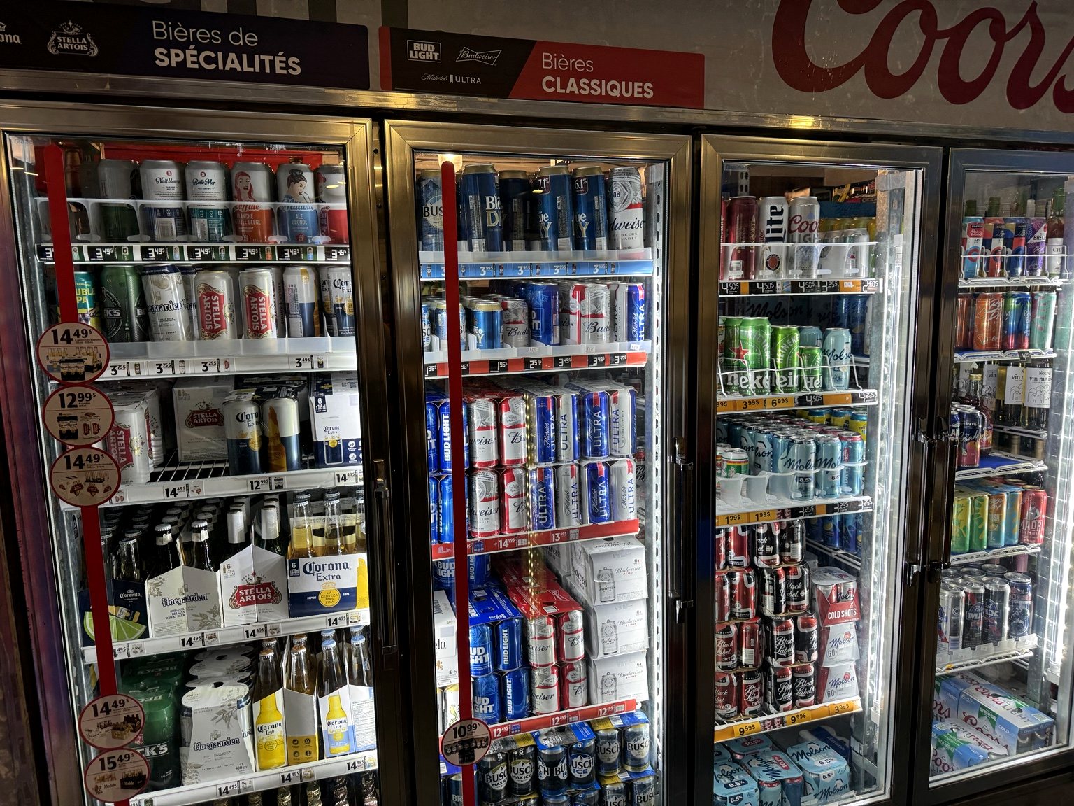 Sélection de bières au Dépanneur Mon Ami Roger